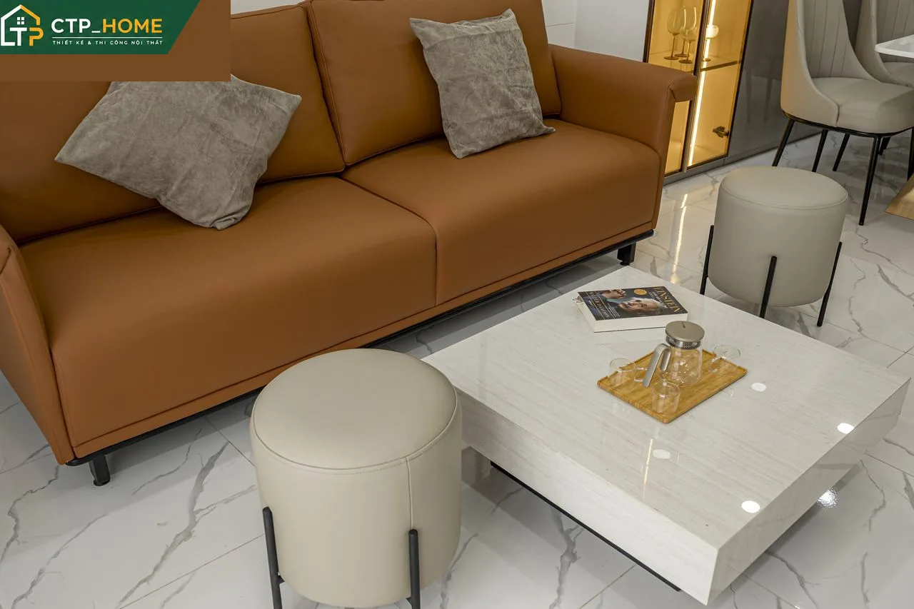 Tủ bếp nhà phố Minh Phụng vật liệu gỗ cao cấp