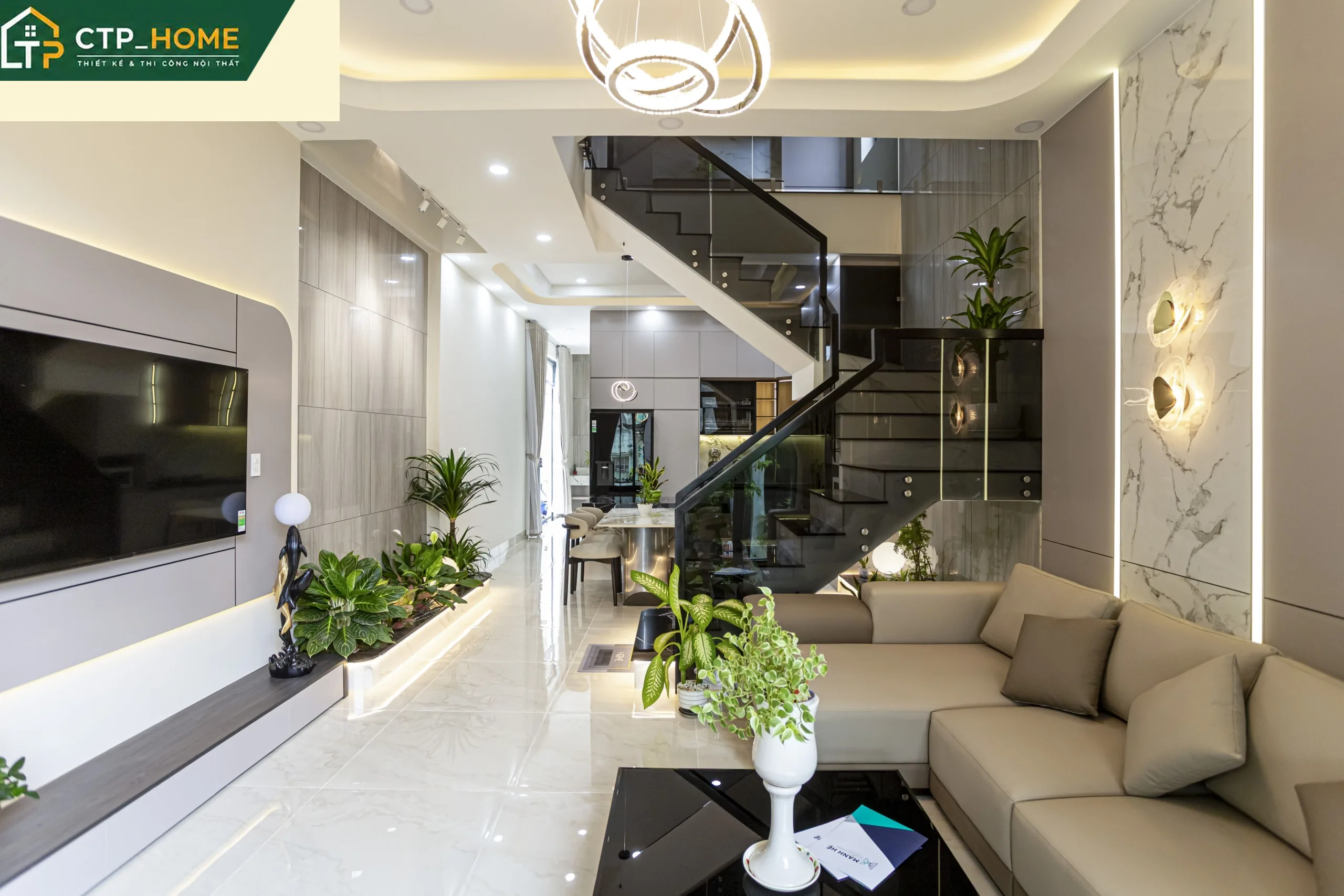 Phòng khách nhà phố Bình Dương thiết kế hiện đại sang trọng